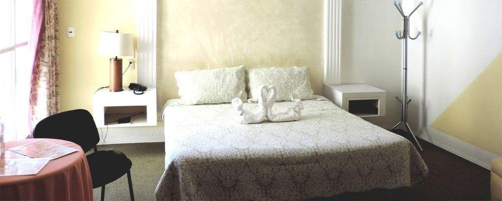 Hotel Del Valle Inn Pachuca エクステリア 写真