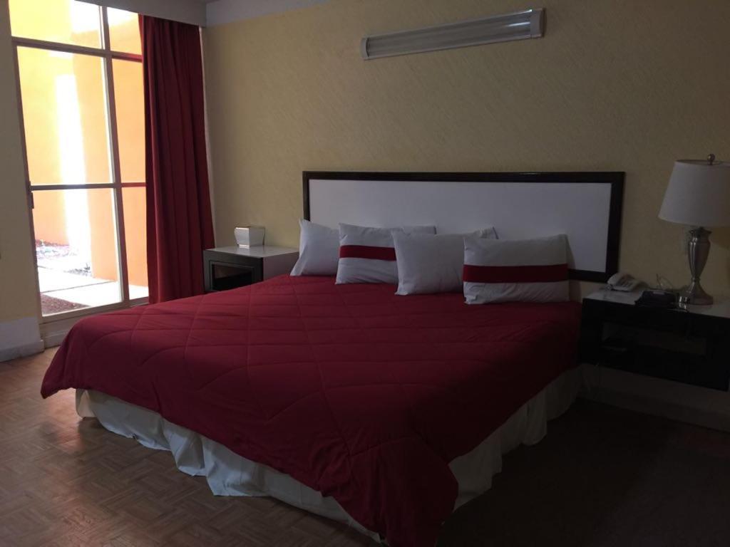 Hotel Del Valle Inn Pachuca エクステリア 写真