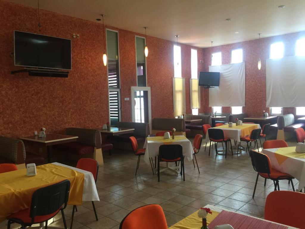 Hotel Del Valle Inn Pachuca エクステリア 写真